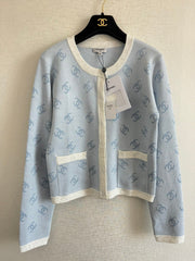 Light-colored logo knitted long-sleeved cardigan