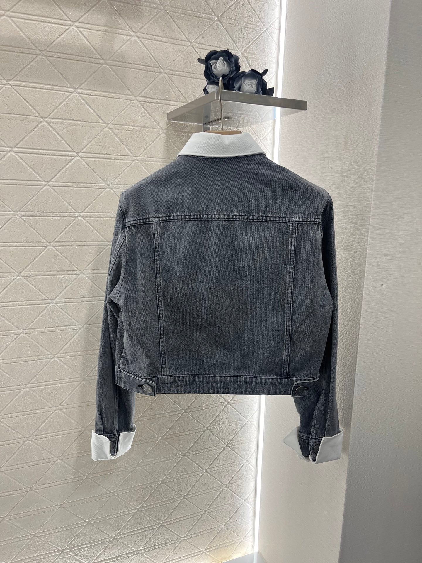 Detachable denim jacket