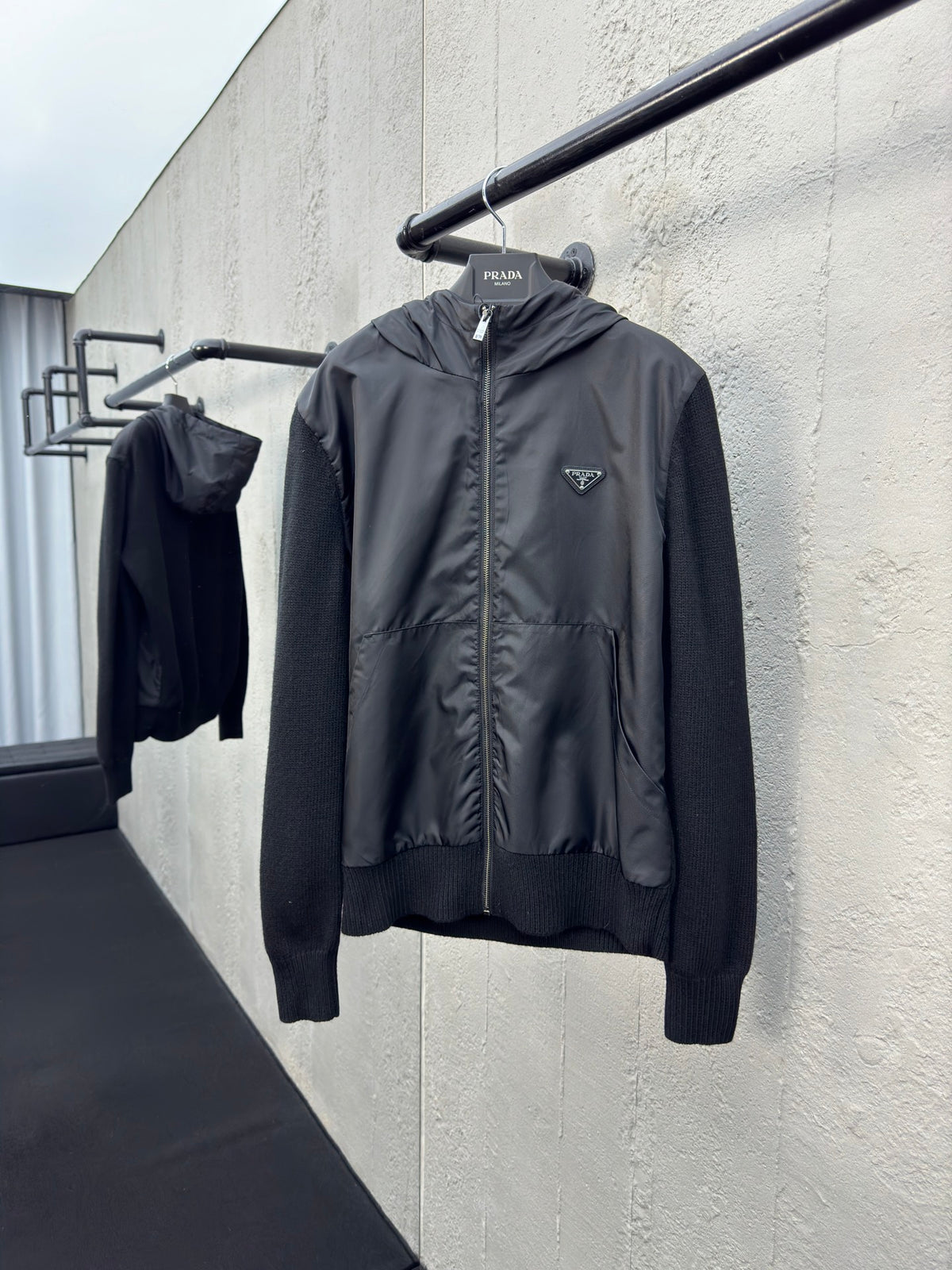 Wool splicing nylon jacket