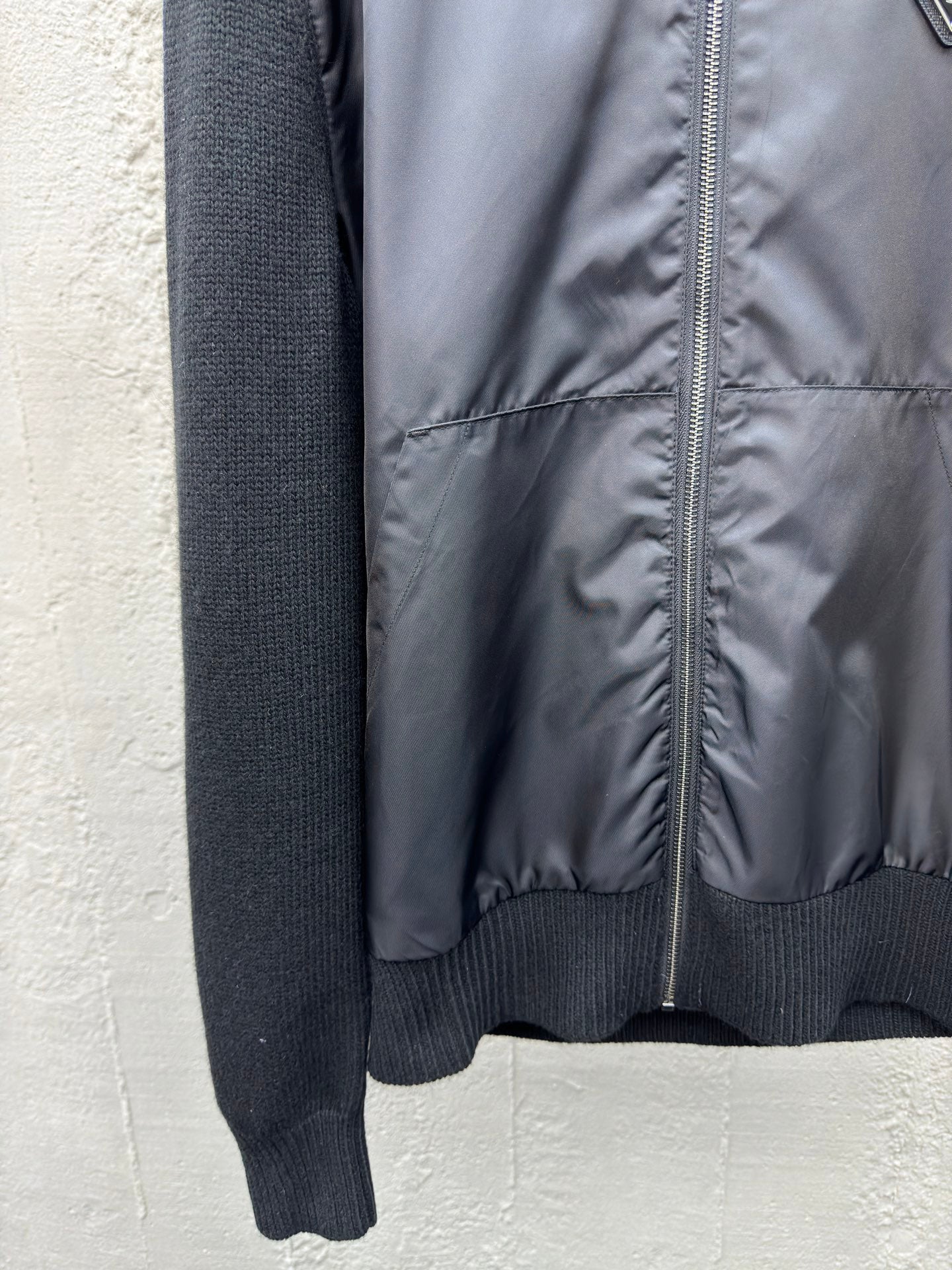 Wool splicing nylon jacket