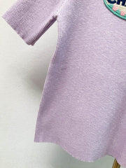 Short sleeves with 3D logo patch on chest