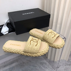 Raffia woven leather half slippers