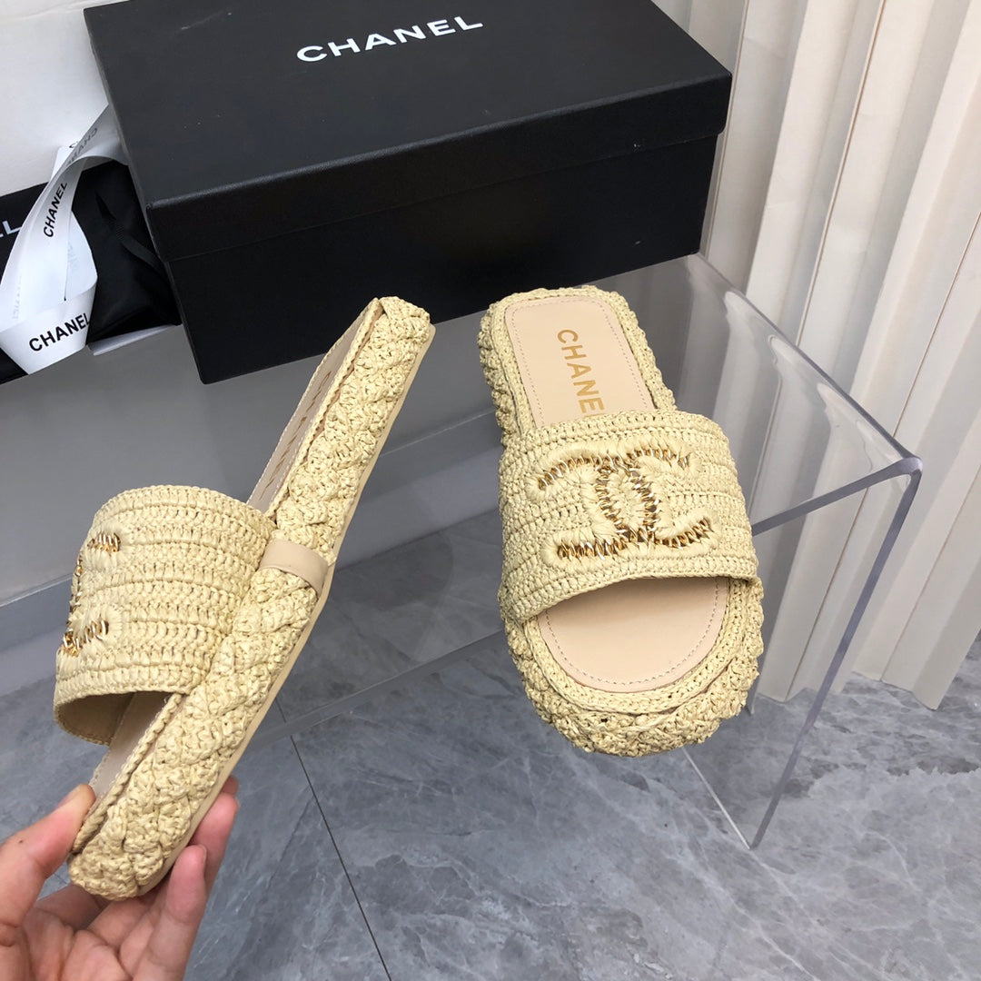 Raffia woven leather half slippers