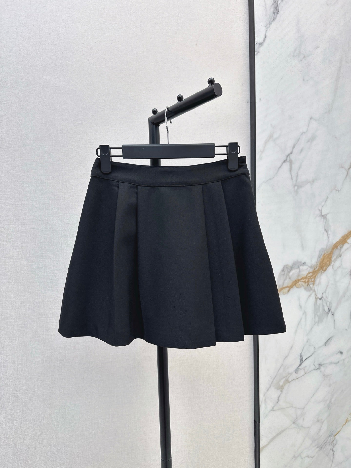 all-match pleated skirt