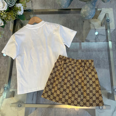 Short sleeve + skirt suit