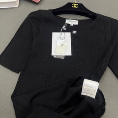Short-sleeved elastic slim fit