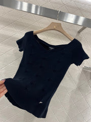 Three-dimensional crochet knitted short-sleeved top