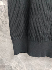 Round neck three-dimensional diamond vest