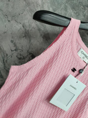Round neck three-dimensional diamond vest
