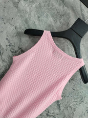 Round neck three-dimensional diamond vest