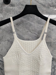 V-neck vest