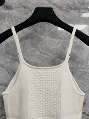 V-neck vest