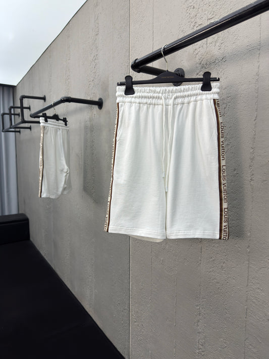 Side webbing shorts