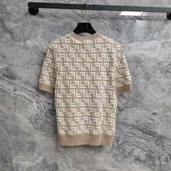Short-sleeved knitted top