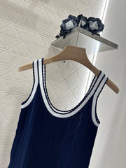 Contrast color knitted suspenders