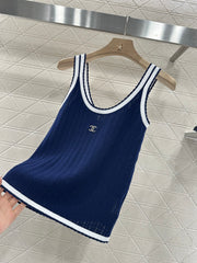 Contrast color knitted suspenders