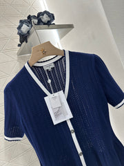 Fishtail contrast color knitted cardigan