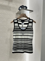 Striped knitted vest