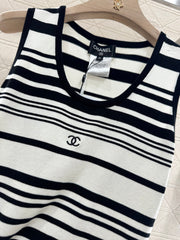 Striped knitted vest