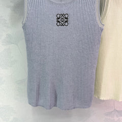 classic logo embroidered vest