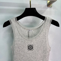 classic logo embroidered vest