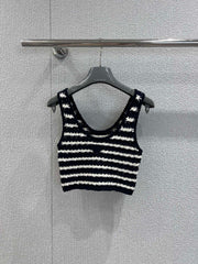 Striped knitted short vest