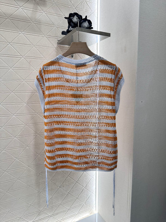Totem embroidery hollow knitted short sleeves