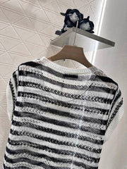 Totem embroidery hollow knitted short sleeves