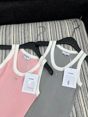 Short-sleeved knitted vest