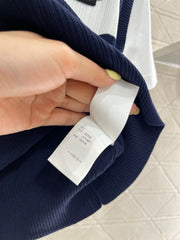 Contrasting color fake two-piece cotton top