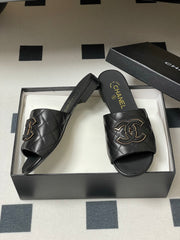 Diamond-patterned flip-flops
