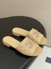 Diamond-patterned flip-flops