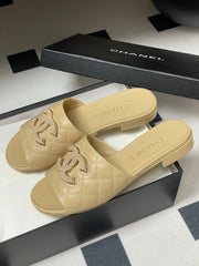 Diamond-patterned flip-flops