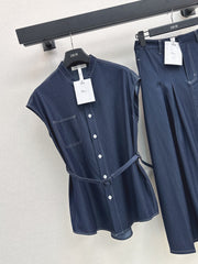 Denim suit