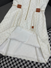 Sleeveless dress