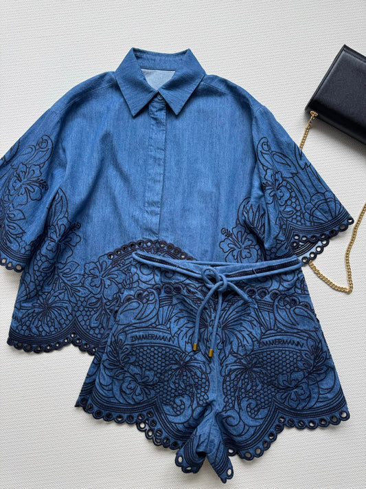 Heavy embroidery suit