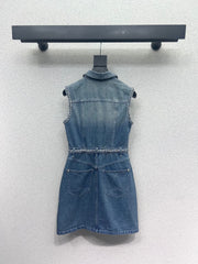 Sleeveless denim dress