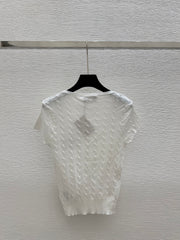 Solid color simple U-neck knitted short sleeves