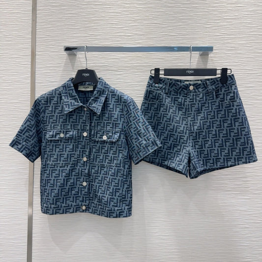 Denim suit