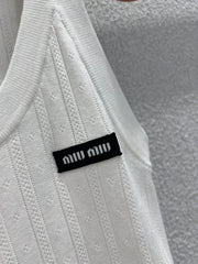 Micro logo knitted vest