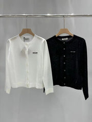 Sequined yarn knitted cardigan