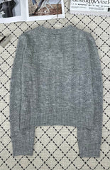 Crew neck long sleeve sweater