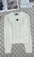 Crew neck long sleeve sweater