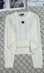 Crew neck long sleeve sweater
