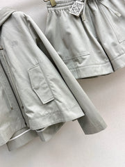 Hooded jacket + elastic waist shorts
