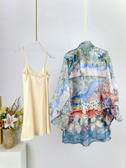 Lantern sleeve shift dress