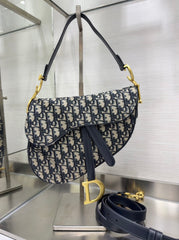 Classic saddle bag