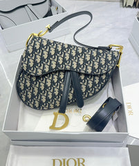 Classic saddle bag