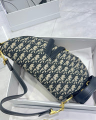 Classic saddle bag