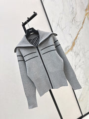 Zippered cashmere jacket